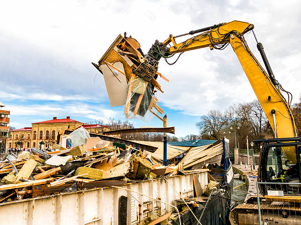 Best Professional Junk Removal  in Hinton, WV